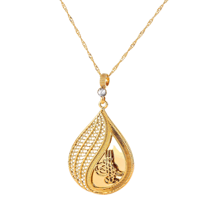 Illuminating Noor Pendant Necklace